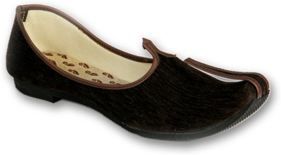 

Panahi Boys, Brown
