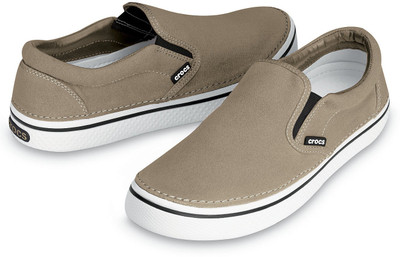 

Crocs Sneakers For Women(Brown