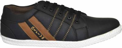 Strive Sneakers