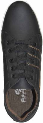 Strive Sneakers