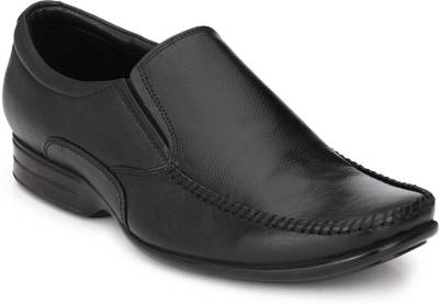 BERNARDO Slip On