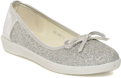 

Flat n Heels Bellies For Women(Silver)
