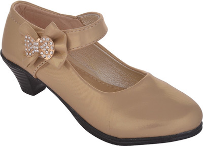

Glinchy Girls, Gold