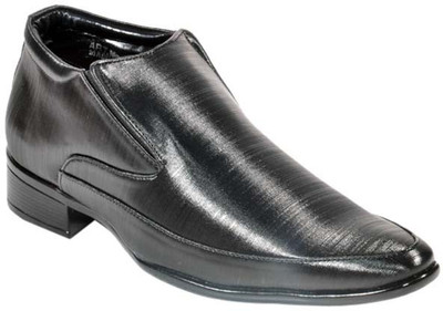 

Dox Slip On Shoes For Men(Black)