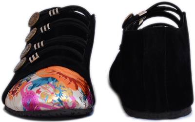 Myra Black Printed Bellies