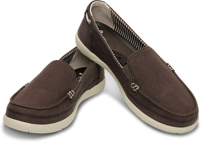 

Crocs Walu Canvas Loafers For Women(Brown