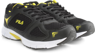 Fila Running Shoes For Men(Black, Blk/yel