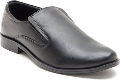 

Bond Street By Red Tape BSS0051 Slip On For Men(Black