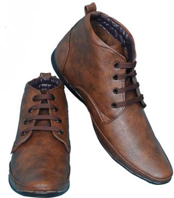 Smoky Lace Up