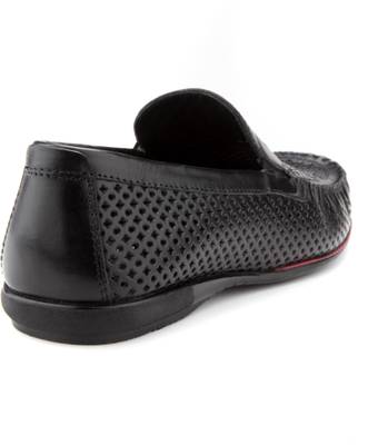 Red Tape Slip On