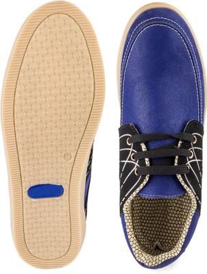 Tashi Stylish Sneakers