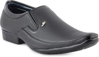 

Airglobe Slip On Shoes For Men(Black