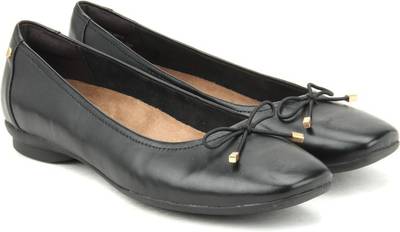 Clarks Candra Light Black Leather Slip on