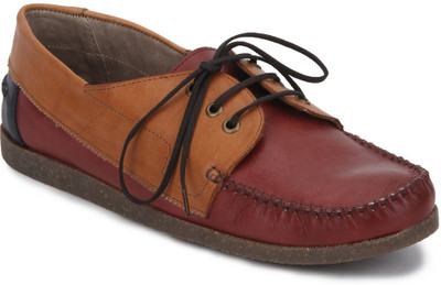 

Knotty Derby Quoddy Derby Casual Shoes For Men(Red, Tan, Navy