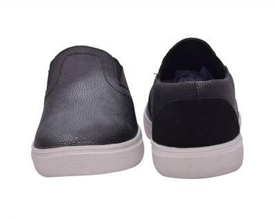 DIBS Sneakers