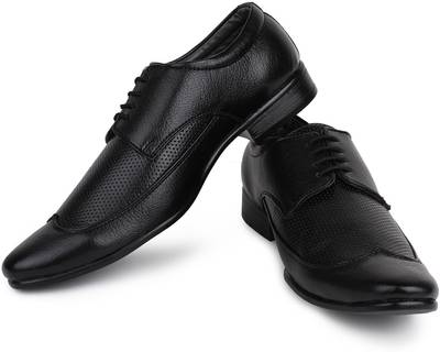 Tufli Wingtip Black Formal Lace Up