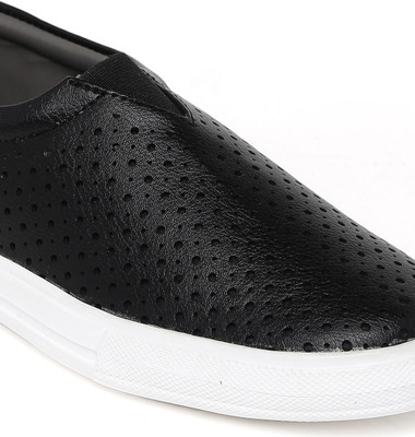 

Bruno Manetti BM-NV-752 Sneakers For Women(Black
