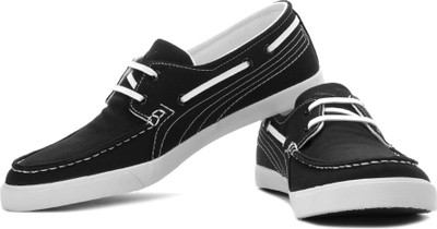 

Puma Yacht Cvs Men Sneakers For Men(Black, White