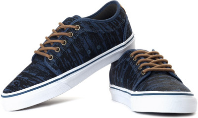 

Vans Chukka Low Sneakers For Men(Black, Blue), (native stripe) bl