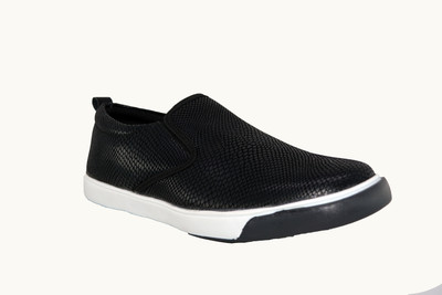 

LeCobbs Casual Shoes For Men(Black