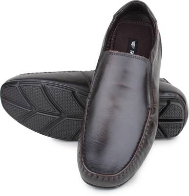 Red Tape Slip On