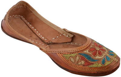 

Porcupine Rajasthani Traditional Jutis For Women(Brown)