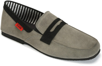 

FUNK Wrone Grey and Black Loafers For Men(Grey, Black