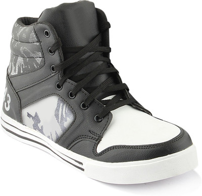 

Golden Sparrow Sneakers For Men(Multicolor, Black