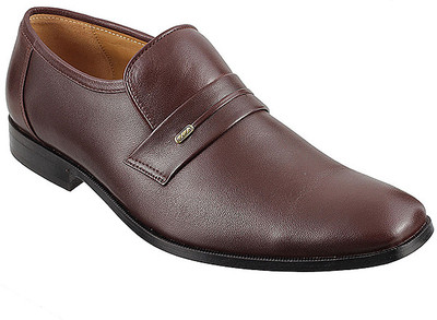 

Metro Da Vinchi Slip On For Men(Brown, 44;maroon