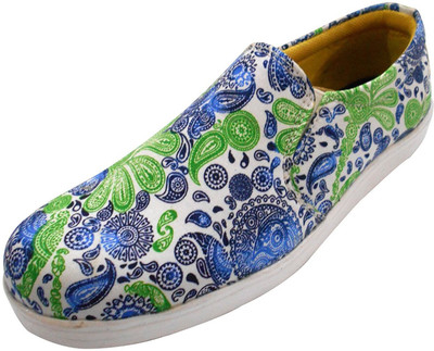 

Saugat Traders Slip On Sneakers For Women(Multicolor, Green