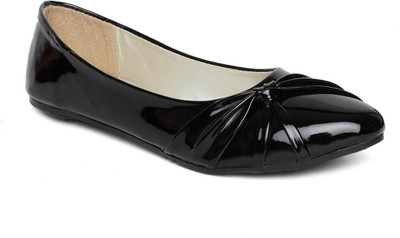 

Vendoz Slip On For Women(Black