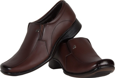 36% OFF on TFW Boys(Brown)