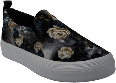 

Vostro CASSANDRA Loafers For Women(Black, Gold