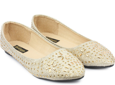 

Shoetopia Bellies For Women(Gold, Golden
