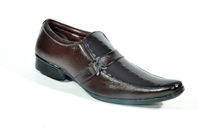 

Big Wing Comforts Brown Slip On Shoes For Men(Brown)