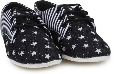 

Beonza Canvas Shoes For Women(Black)