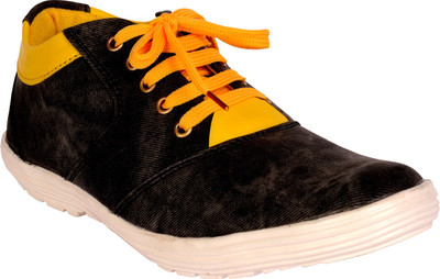 

Sam Stefy Canvas Shoes For Men(Black)