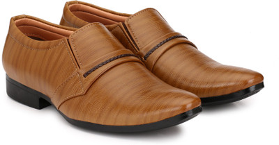 

Ruggero Awesome Slip On For Men(Beige