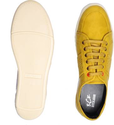 Buckaroo Sneakers
