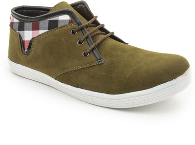 

Bacca Bucci Green Casuals For Men(Green
