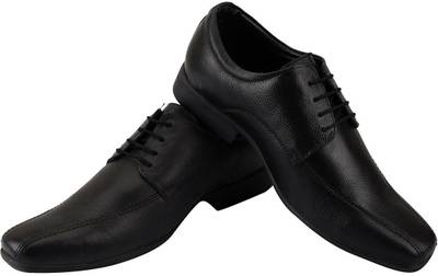 Bata Lace Up