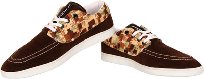 

Nivia Gopher Canvas Shoes For Men(Brown, Beige