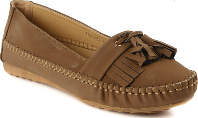 

Flat n Heels Loafers For Women(Khaki)