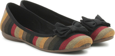 

Catwalk Bellies For Women(Multicolor, Black