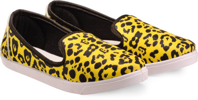 

Nell Slip On Sneakers For Women(Yellow