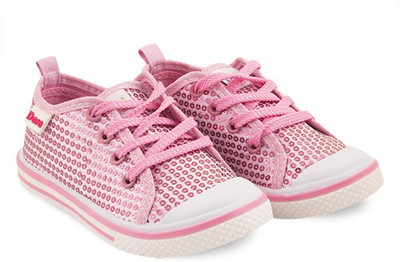 

Dora Girls, Pink