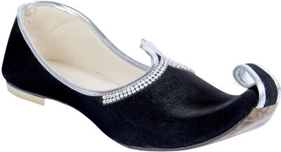 

Panahi Boys, Black