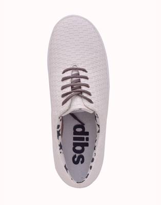 DIBS Sneakers