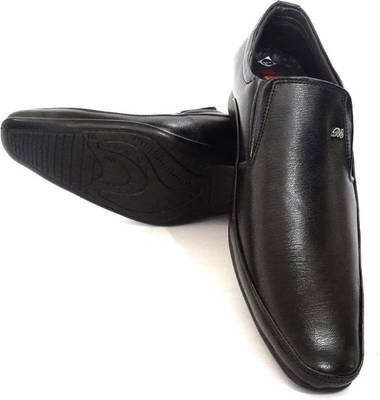 Besto Slip On Shoes
