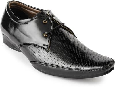 Baaj Lace Up